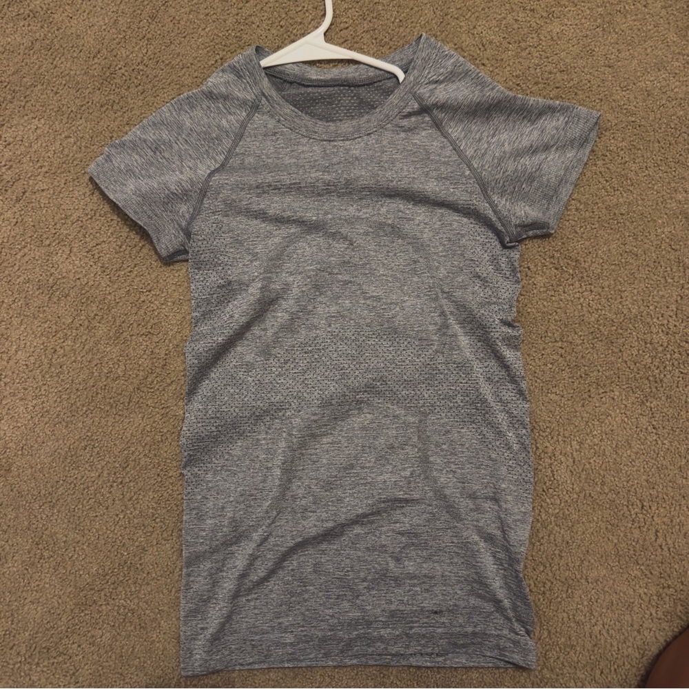 LULULEMON SHIRT
